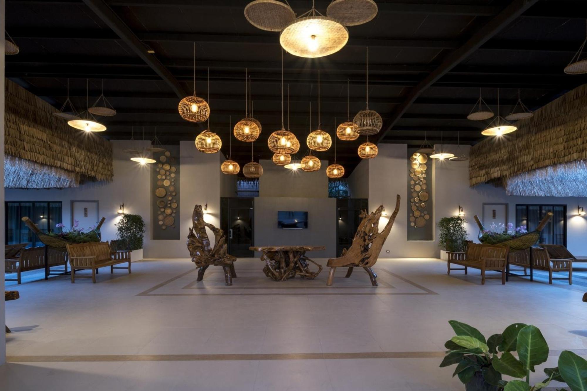 Ozone Villa Phuket Pa Khlok Εξωτερικό φωτογραφία