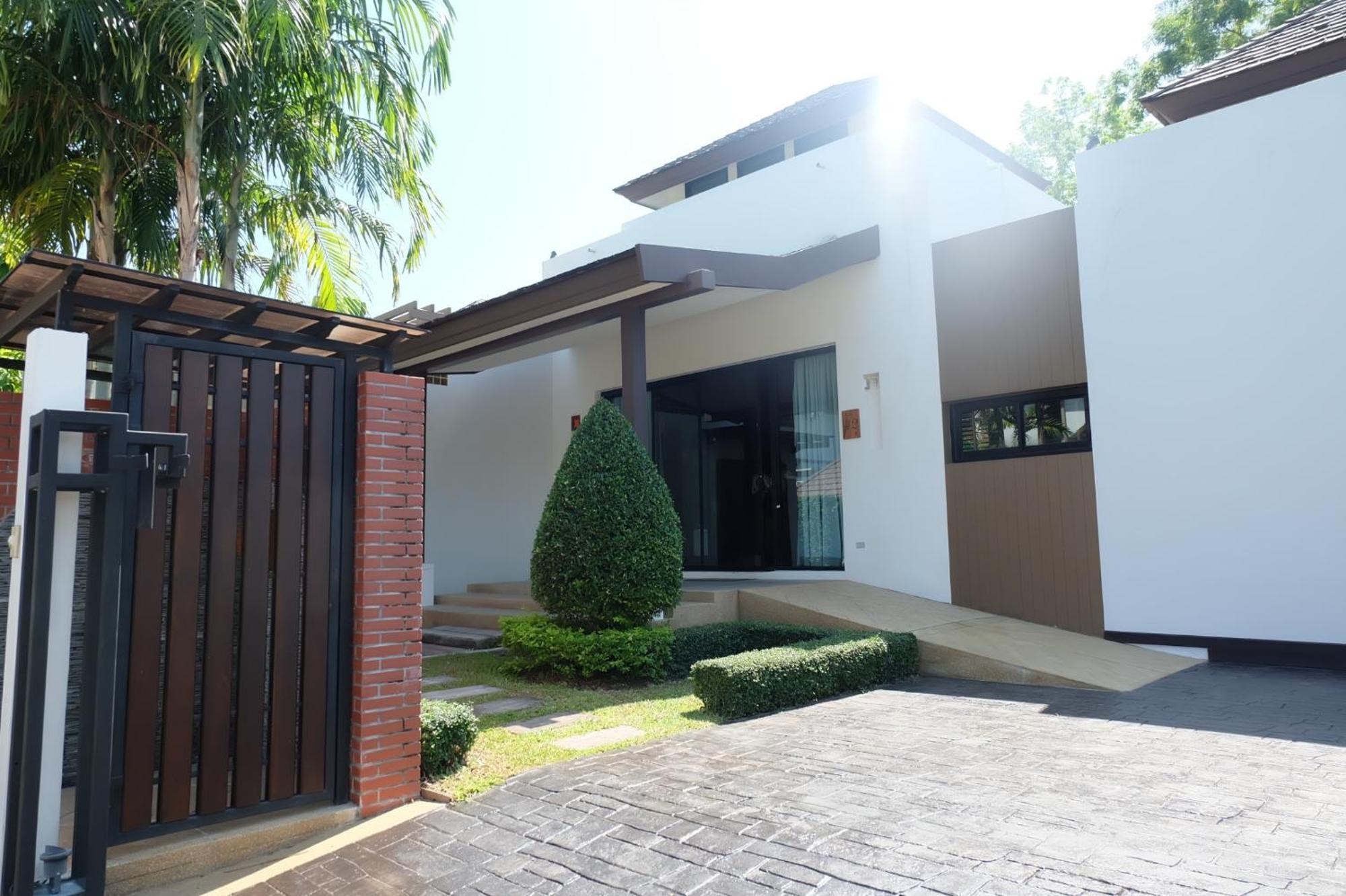 Ozone Villa Phuket Pa Khlok Εξωτερικό φωτογραφία