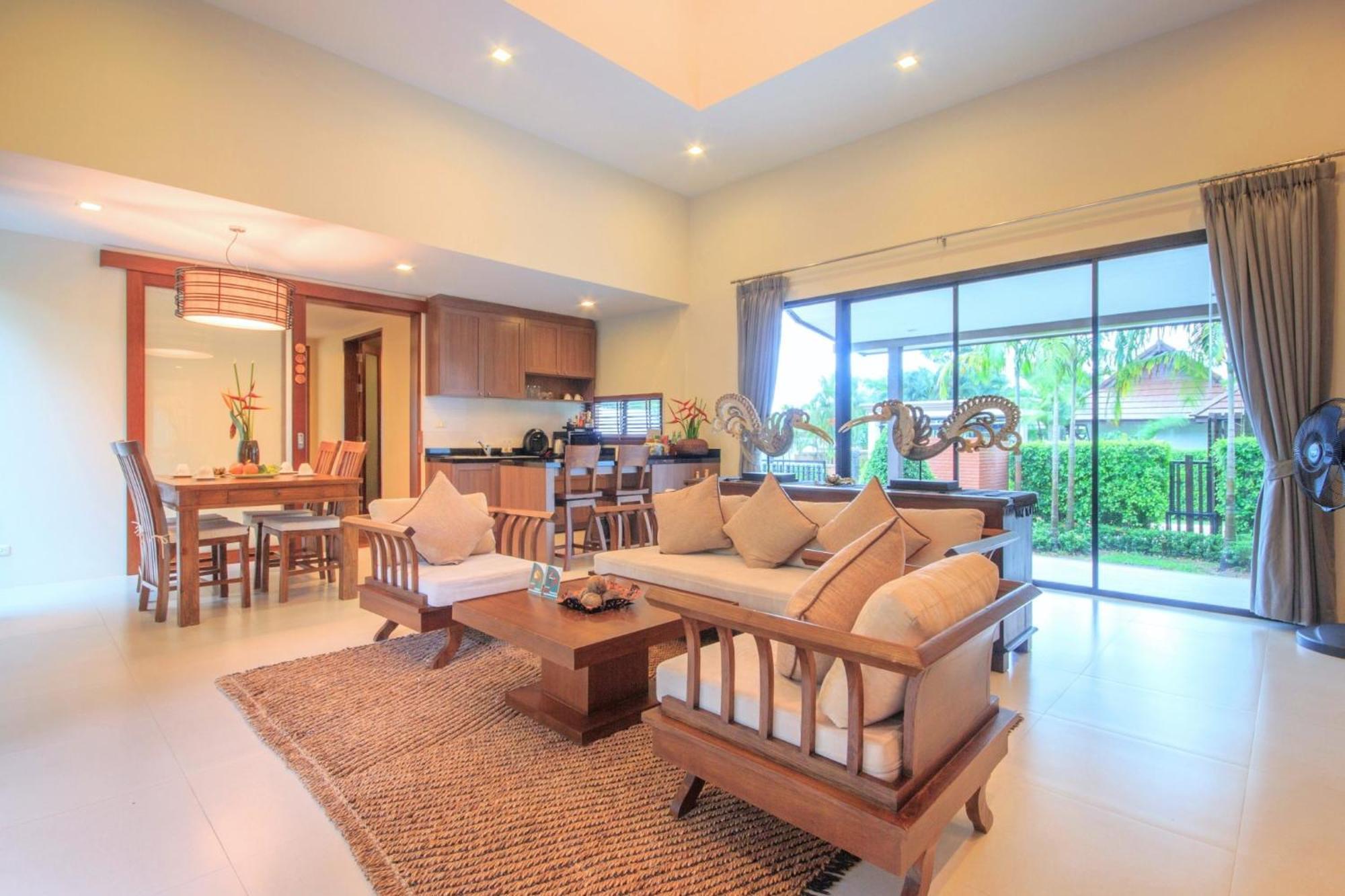 Ozone Villa Phuket Pa Khlok Εξωτερικό φωτογραφία
