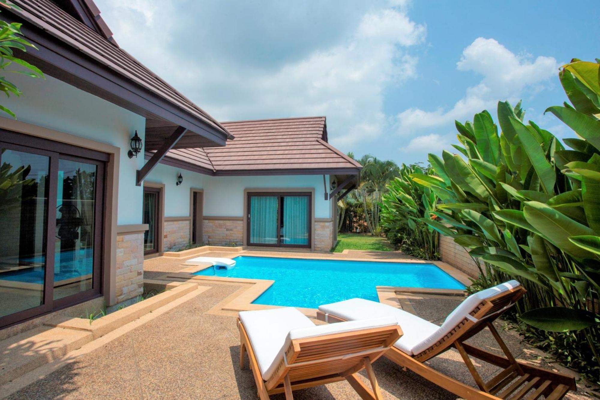 Ozone Villa Phuket Pa Khlok Εξωτερικό φωτογραφία