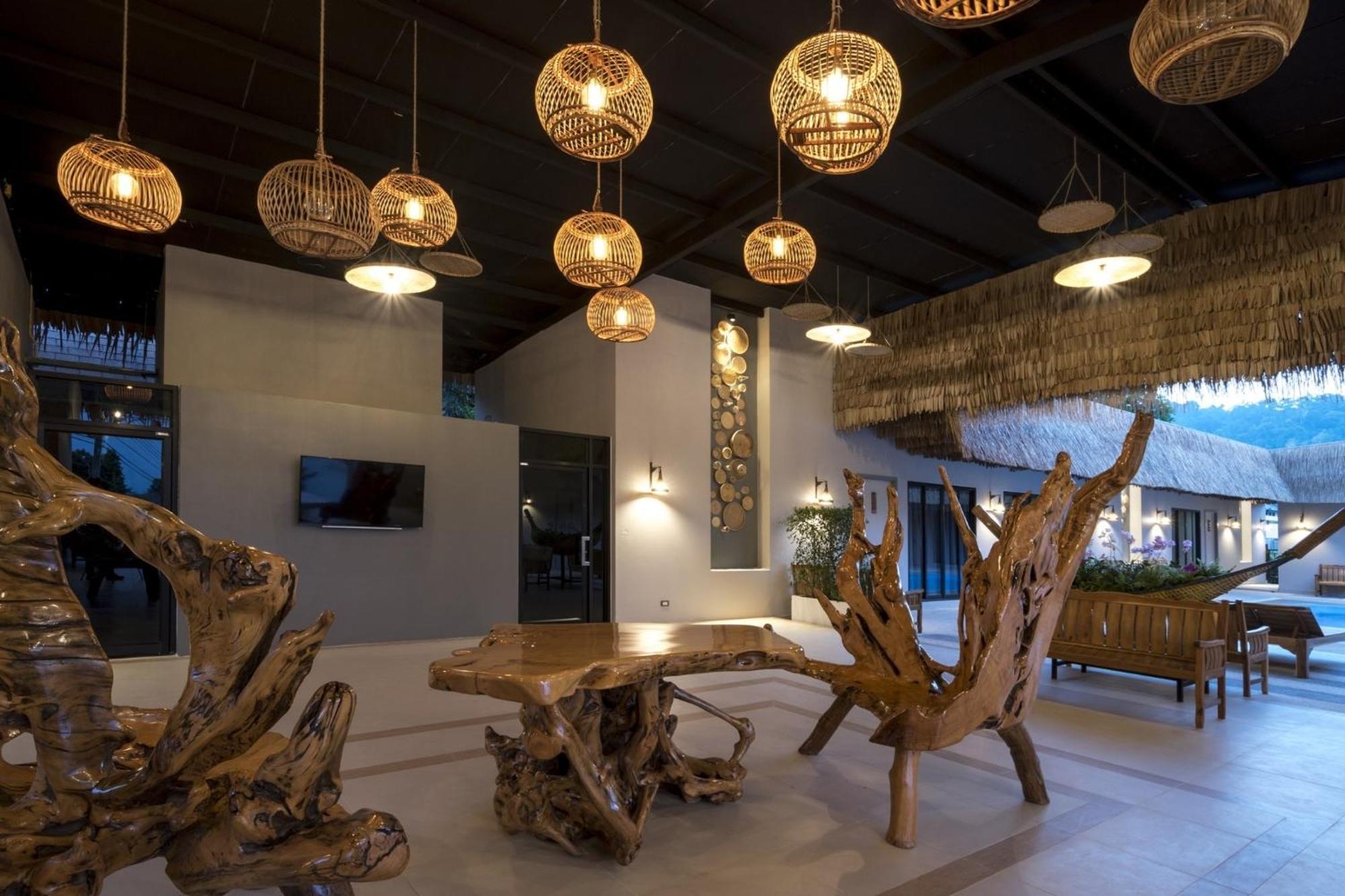 Ozone Villa Phuket Pa Khlok Εξωτερικό φωτογραφία