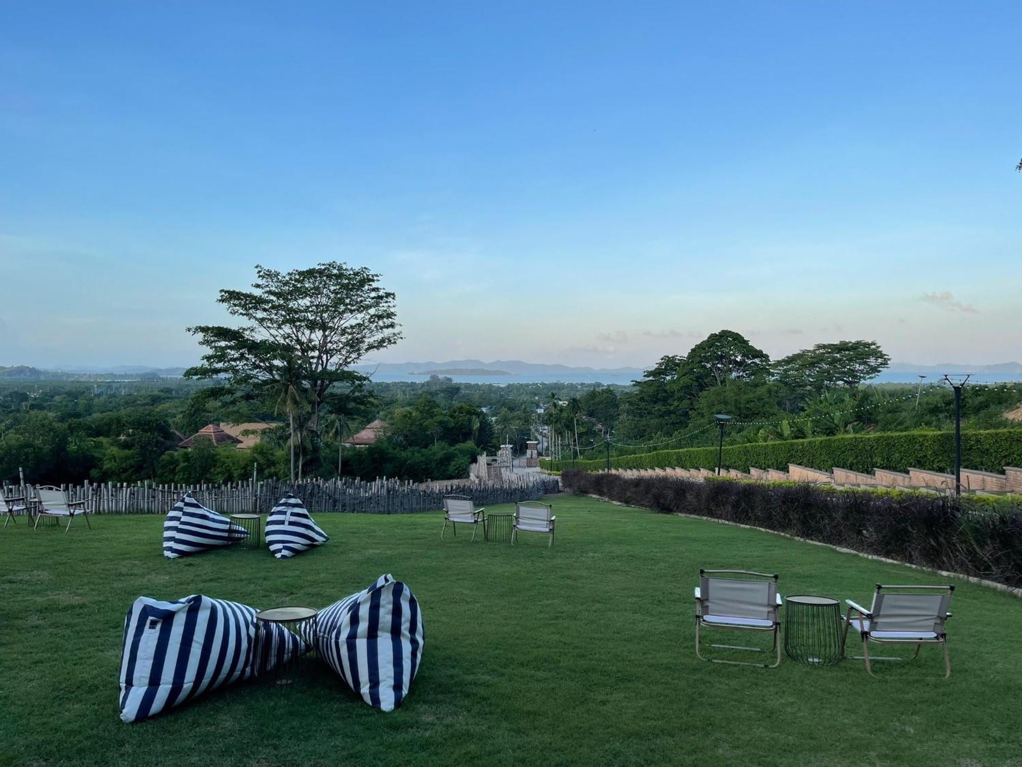 Ozone Villa Phuket Pa Khlok Εξωτερικό φωτογραφία